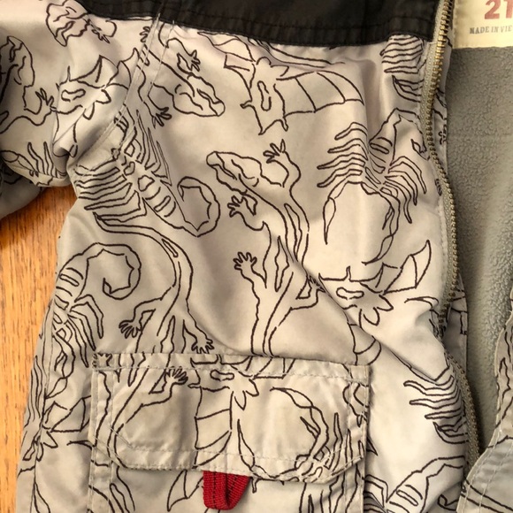 2T boys winter coat - Picture 2 of 3